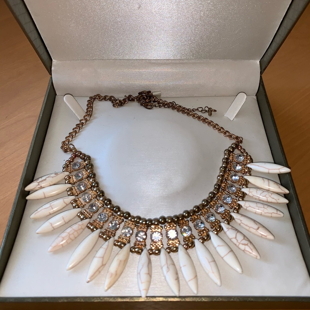Necklace - Picture 2 of 4